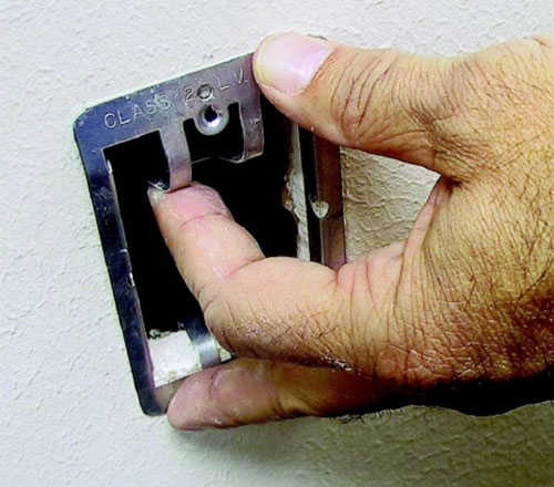 نصب براکت پریز شبکه